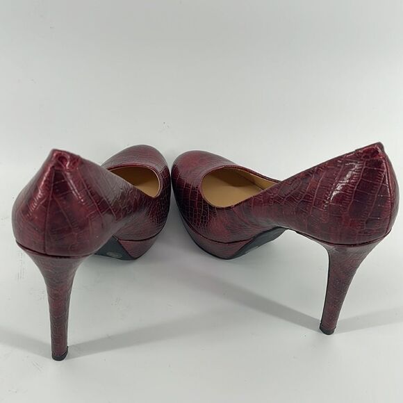 Gianni Bini wine red faux python print metallic platform heel heels shoes NWOT - Picture 5 of 14